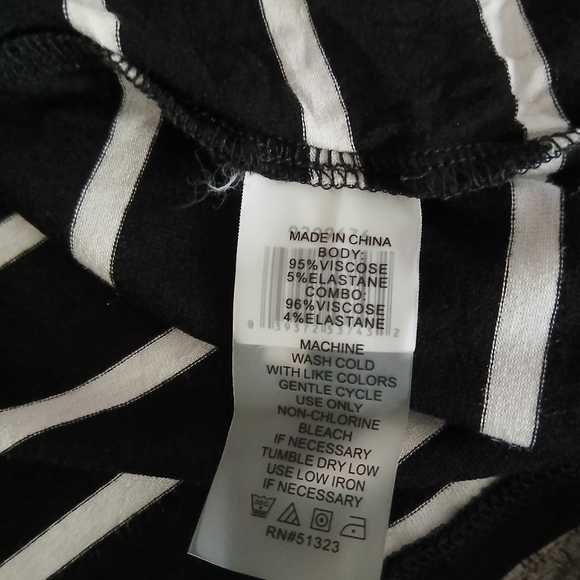 Vince Camuto Women’s Stripe 3/4 Sleeve Sz 1X Top - Picture 11 of 12